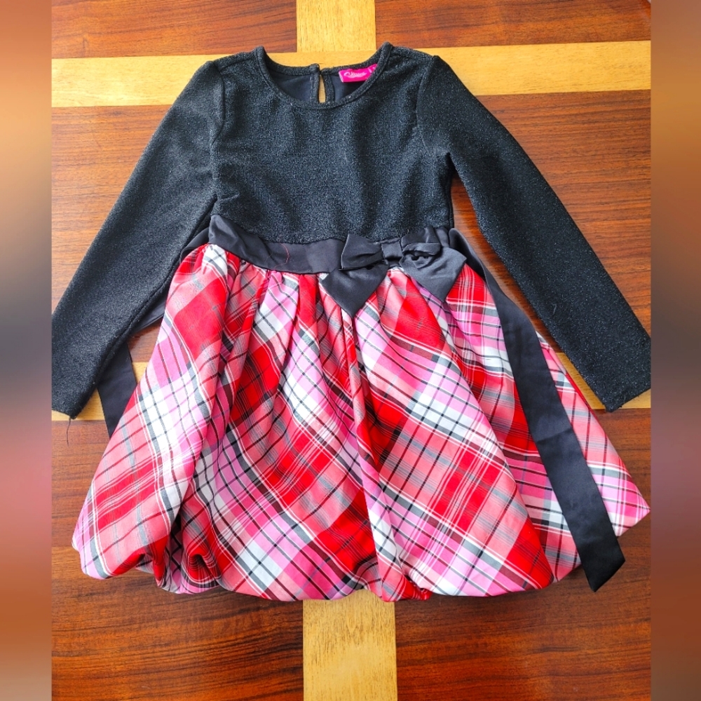 Girls' dresses